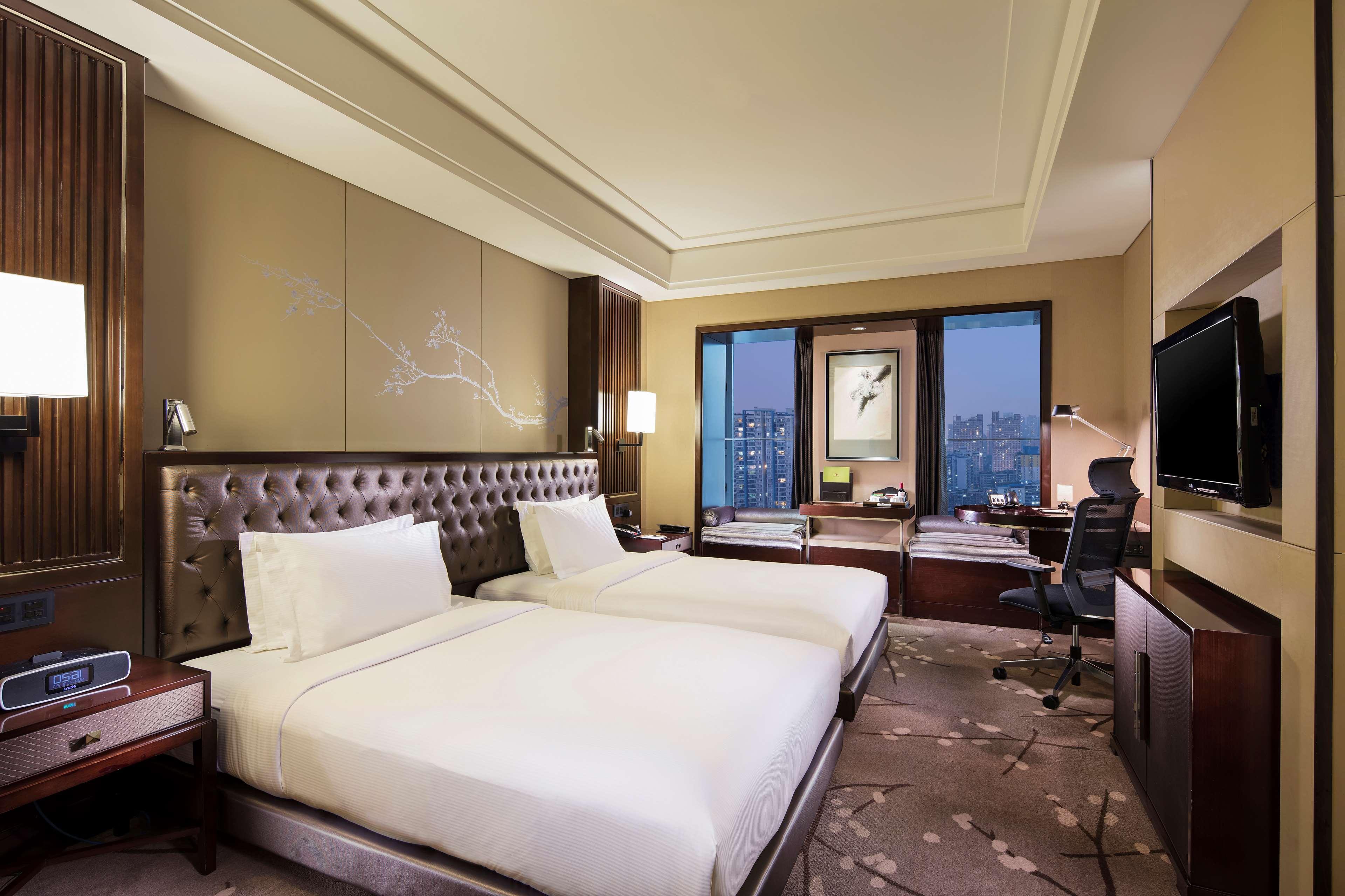 Hotel Doubletree By Hilton Chongqing - Guanyinqiao Railway Station Extérieur photo