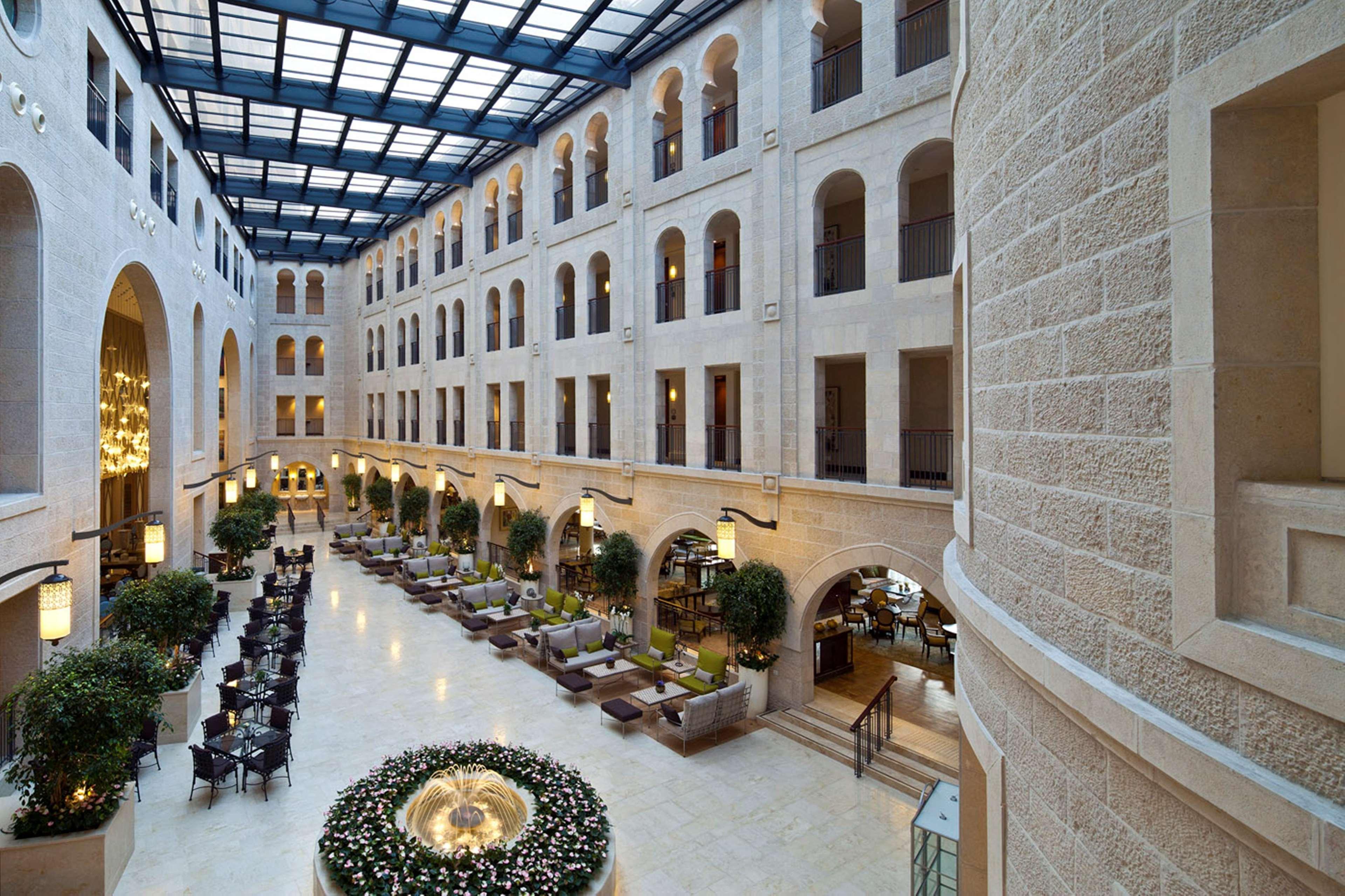 Hotel Doubletree By Hilton Chongqing - Guanyinqiao Railway Station Extérieur photo